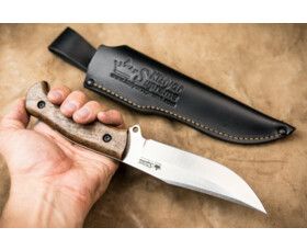 Pevný nůž KIZLYAR SUPREME® Caspian AUS 8 SW Walnut handle