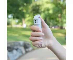 Obranný gel SABRE RED, malý flakon, světle šedý