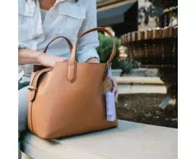 Obranný sprej SABRE RED s klíčenkou fialový 16ml