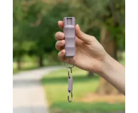 Obranný sprej SABRE RED s klíčenkou šedý 16ml