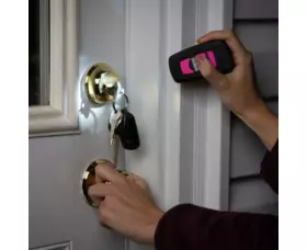 Paralyzér SABRE Key Fob Stun gun 3-in-1, růžový