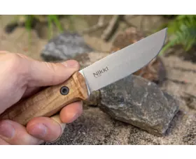 Pevný nůž KIZLYAR SUPREME® Nikki D2 SW Walnut