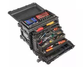 Kufr PELI 450 Black No Foam se zásuvkami