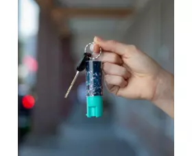 Obranný sprej SABRE RED Confetti, s kroužkem na klíče