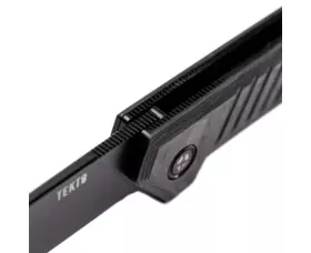 Zavírací nůž Tekto Knives F1 Alpha, carbon - modrý detail